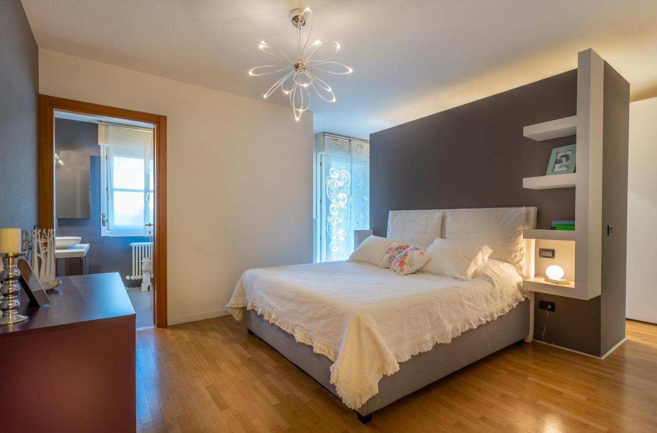 Teatro Nuovo Apartment With Free Parking Udine Kültér fotó