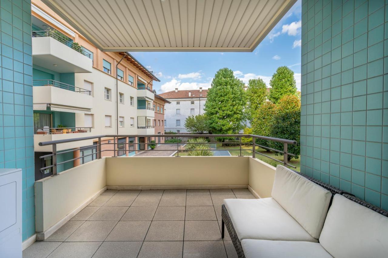 Teatro Nuovo Apartment With Free Parking Udine Kültér fotó